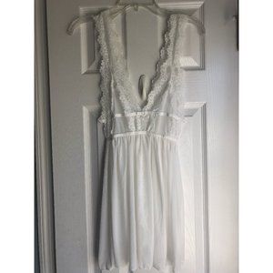 YesStyle Lingerie Set, Chemise + G-String, White